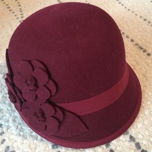 Nine West felt cloche hat